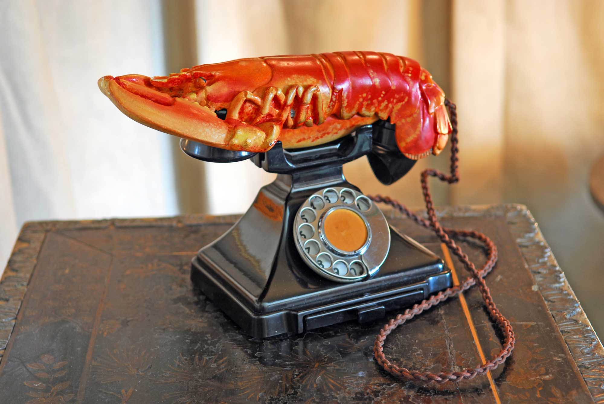 Preserving Salvador Dali’s Lobster Telephone Museum Crush